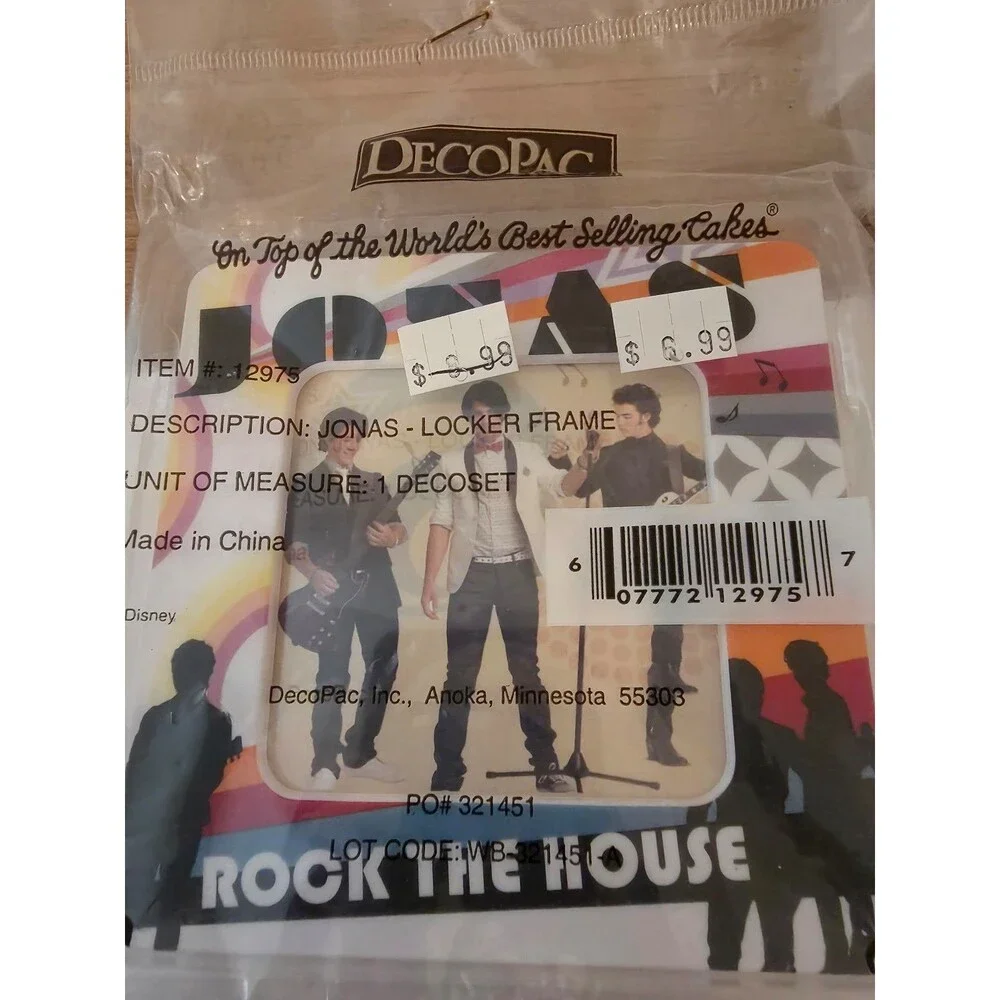 Jonas brother locker frame cake topper
